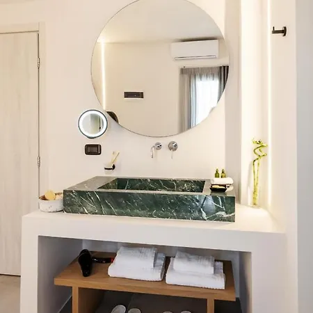 Apartman Lithos Suites By Premium Key Szkiáthosz