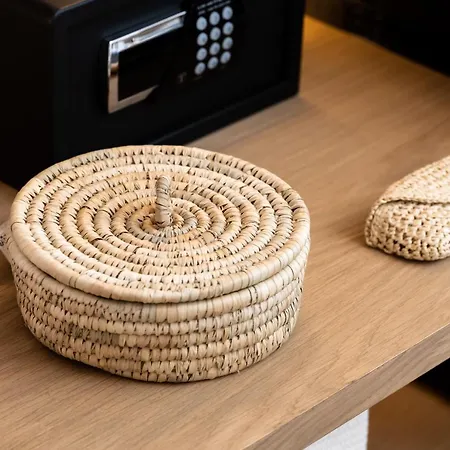 Lithos Suites By Premium Key העיירה סקיאתוס