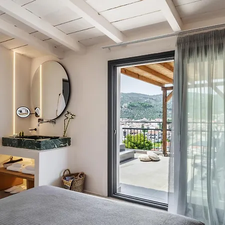 Lithos Suites By Premium Key העיירה סקיאתוס