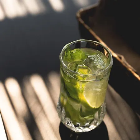 Lithos Suites By Premium Key